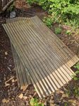 bortskänkes äldre plasstak gratis