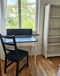 Skrivbord i antik stil