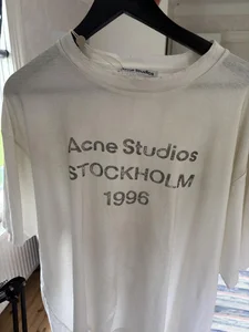 Acne Studios T shirt storlek Large