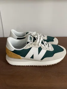New Balance 237 sneakers 