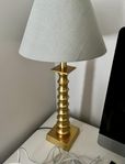 Bordslampa från Oscar & Clothilde 
