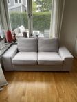 GRATIS HEMLEVERANS! LJUSGRÅ KIVIK SOFFA - IKEA