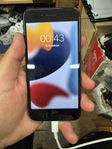 iPhone 7 32GB 80% batteri
