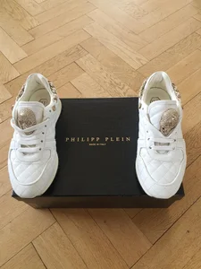 Phillip Plein Sneakers strl 36.NYSKICK 5500kr 