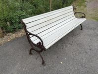 Parksoffa antik gjutjärnsgavlar