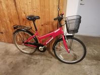 cykel crescent bikerz 24 med 3 växlar bra skick Ny servad