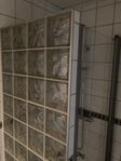 dusch hörn Glasblocksvägg samt swedberg dusch dörr