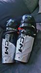 CCM 86K Bandy Shin Guards Senior