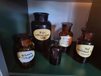 medicin flaskor