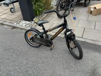 Crescent barncykel 16 tum- nyservad med nya däck
