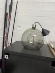 Svart glas lampa