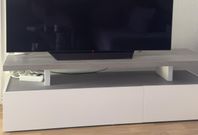 TV-bänk