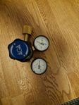AGA Regulator 