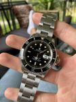 Rolex Submariner Date 16610