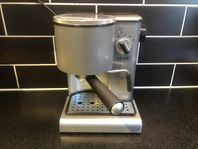 Bortskänkes: defekt espressomaskin