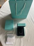 Tiffany & Co 18K Yellow Gold T smile necklace - BRAND NEW