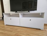 Tv-bänk - 100kr 