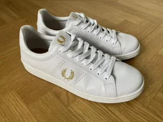 Fred Perry sneakers