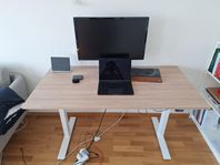 Höj och sänkbart skrivbord från DPJ Workspace