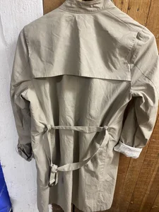 trenchcoat Whyred, höstjacka weekday. Samsoe Samsoe kängor