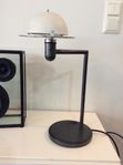 Två bordslampor – designklassiker & modern stil