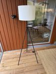 Golvlampa Jotex