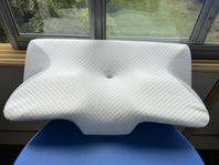 Ergonomisk nackstödkudde i minnesskum