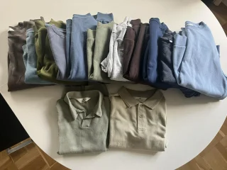 Barnkläder paket st 146-152. 14 collegetröjor 2 piké 