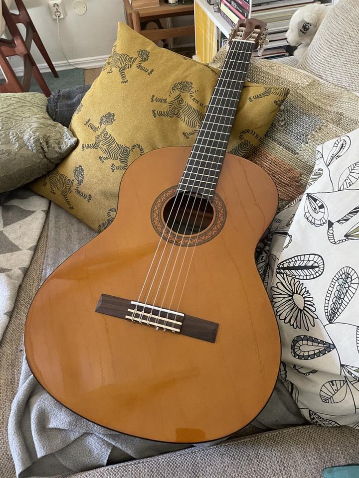 Yamaha C40II