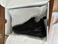 Nike Air Max 270 storlek 42