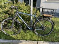 Cross Focus Lost Lagoon with Atranvelo AVS cart 
