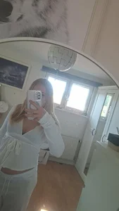 vit långtröja 