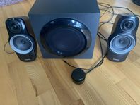 Plexgear 2.1 Ljudsystem – Kompakt, kraftfullt