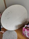 gustavianskt matbord