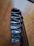 järnset mizuno mx-19 i fint skick med nya lamkin-grepp