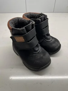 Kavat Yxhult XC Black – vinterkängor stl 22, bra skick