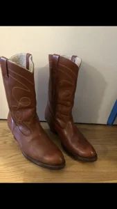 Cowboy Boots 
