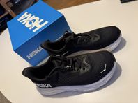 Hoka W Arahi 7