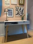skrivbord Tamholt från Jysk