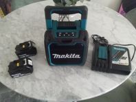 Makita bluetooth högtalare /Laddare /2st Batteri