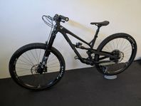MTB YT Jeffsy 29 CORE 2 Black Magic