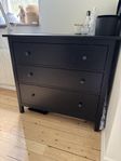 Hemnes IKEA byrå