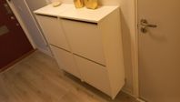 skoskåp från ikea