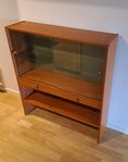 Retro teak bokhylla/vitrinskåp 40/50/60-tal