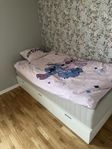 nordli sängstomme 90 cm med resårmadrass 