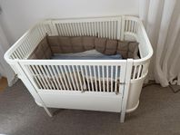 Sebra Baby- & Juniorsäng – höj- & sänkbar (nya modellen