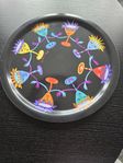 Bricka - Christina Knall "Dansing glasses"