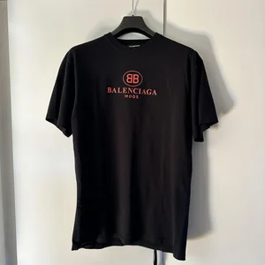 Balenciaga BB Mode T-shirt – Limited Edition (2019)