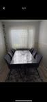 Matbord med 6 st stolar 180*90