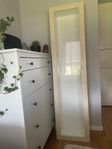 vitrinskåp 